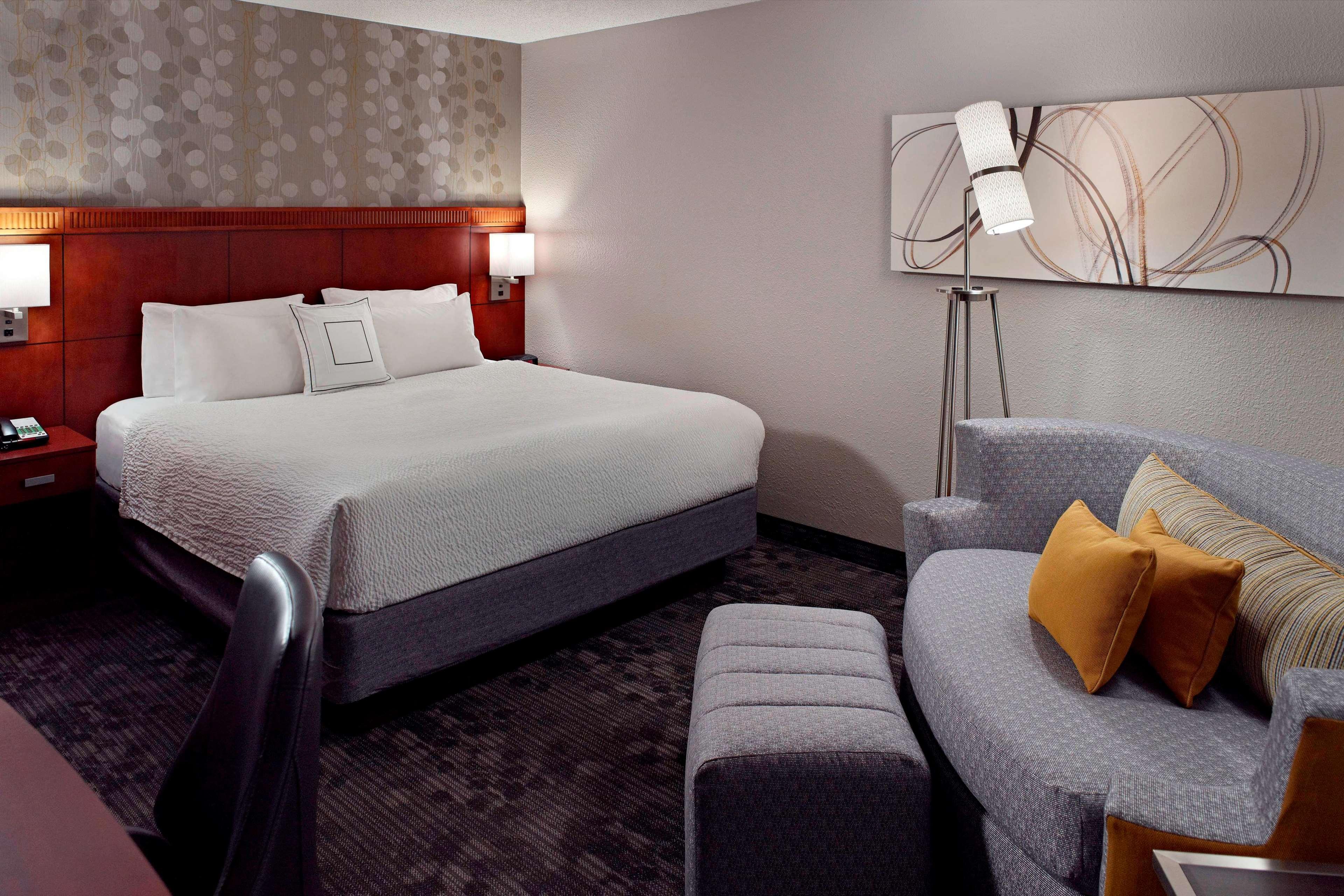Sonesta Select San Jose Airport Hotel Exterior photo