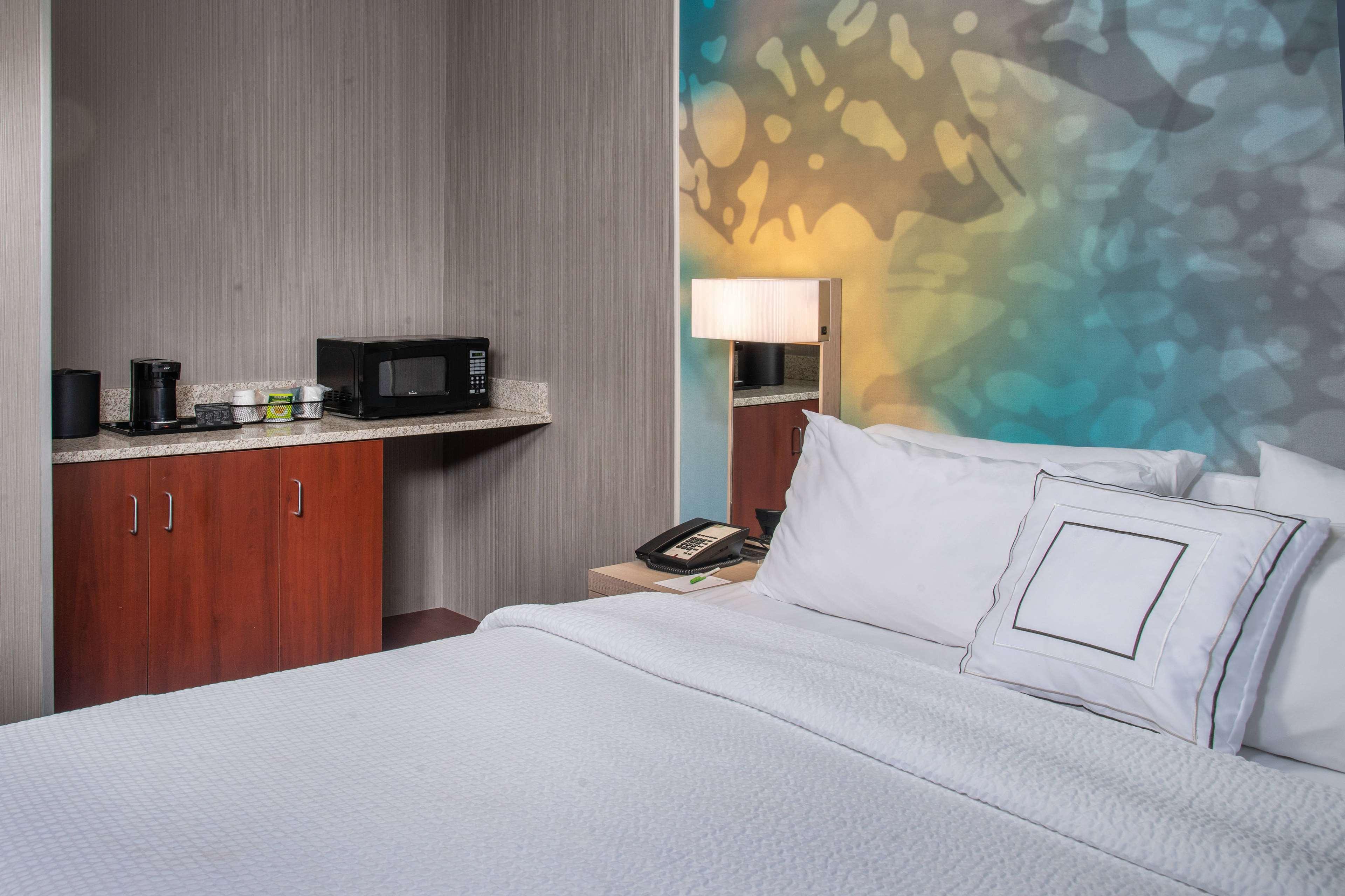 Sonesta Select San Jose Airport Hotel Exterior photo