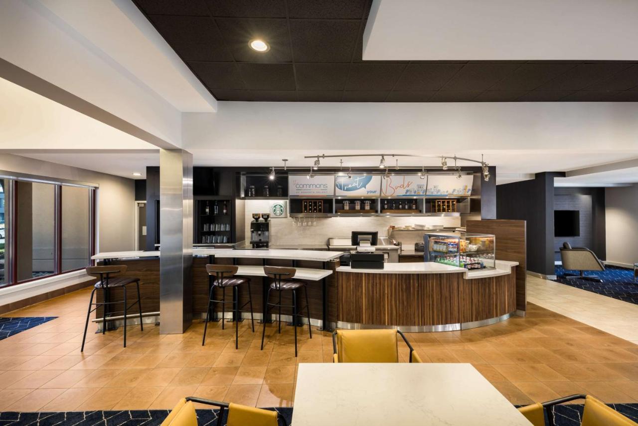 Sonesta Select San Jose Airport Hotel Exterior photo