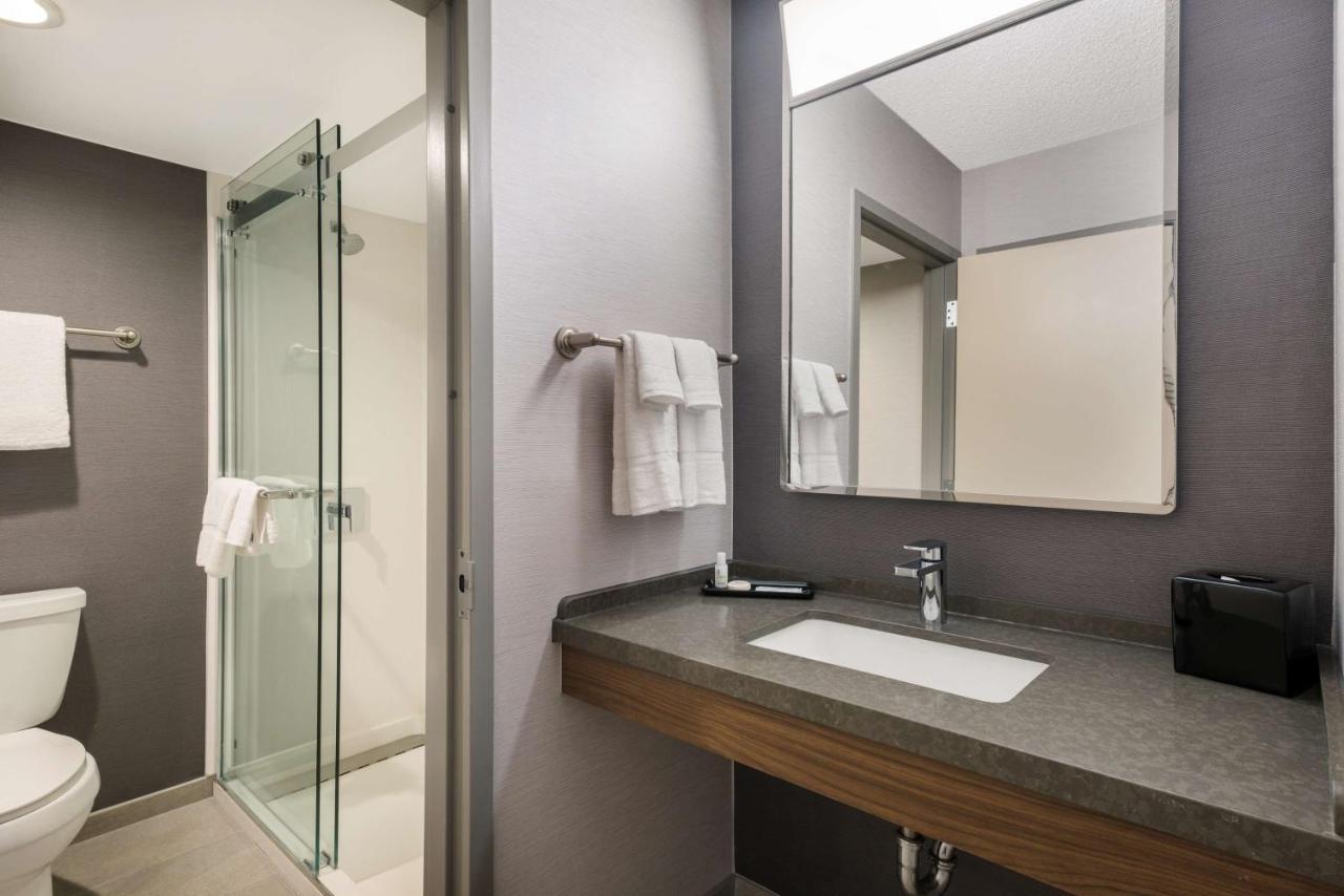 Sonesta Select San Jose Airport Hotel Exterior photo