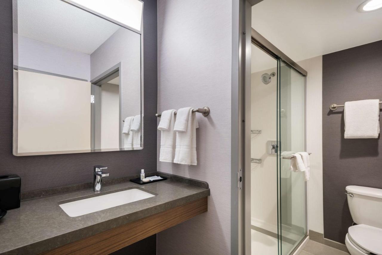 Sonesta Select San Jose Airport Hotel Exterior photo